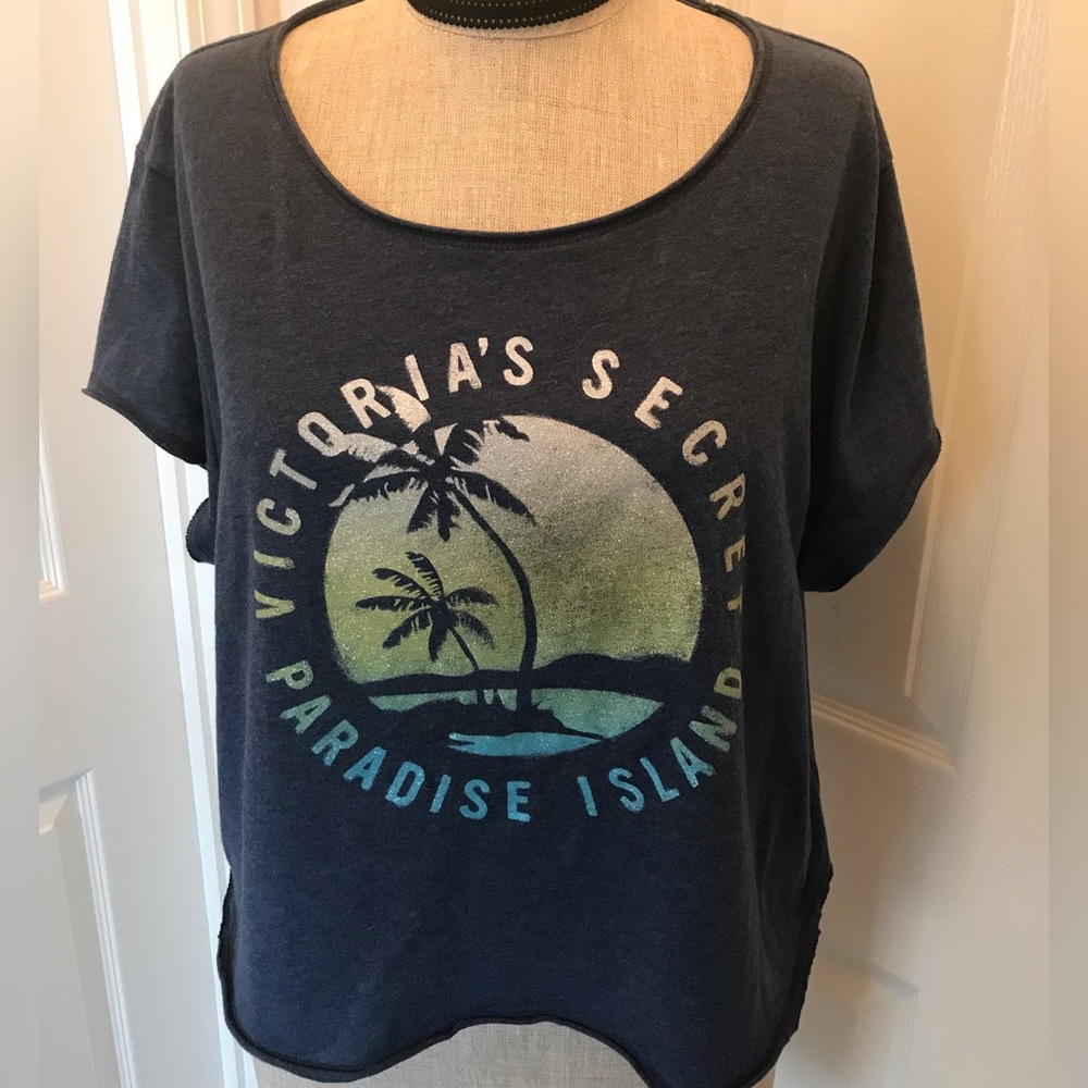 Victoria Secret vintage cropped logo tee